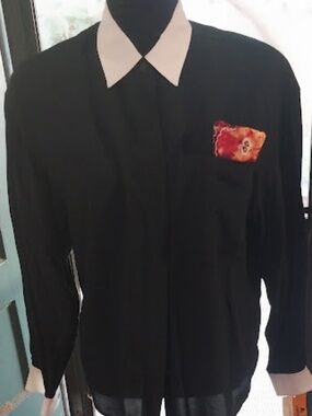 Liz Claiborne Black Blouse w/ White Trim | Size M